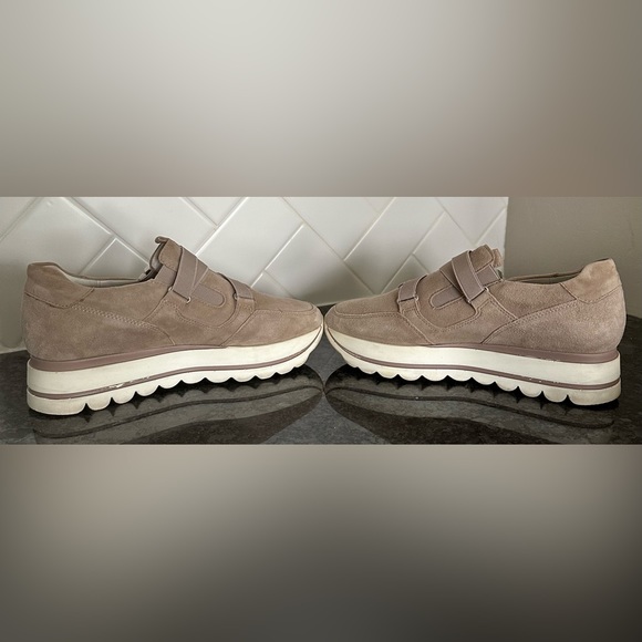 Gabor Women’s Beige Suede Shoe size 4.5 UK and size 7 in US. - Picture 3 of 11